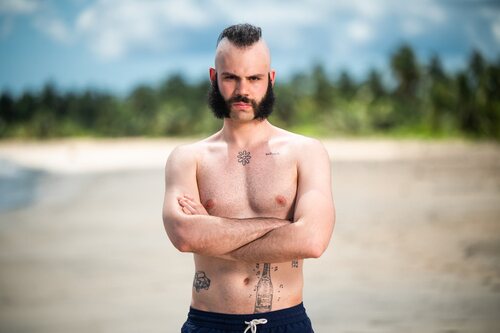 Posado de Finito, concursante de 'El conquistador'