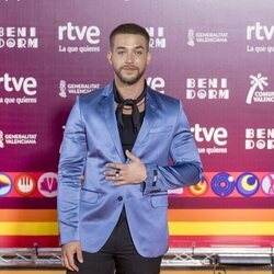 St. Pedro en la alfombra naranja del Benidorm Fest 2024