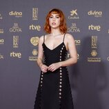 Greta Fernández en la alfombra roja de los Premios Goya 2024