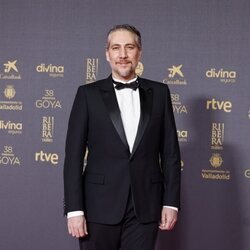 Alberto Ammann en la alfombra roja de los Premios Goya 2024