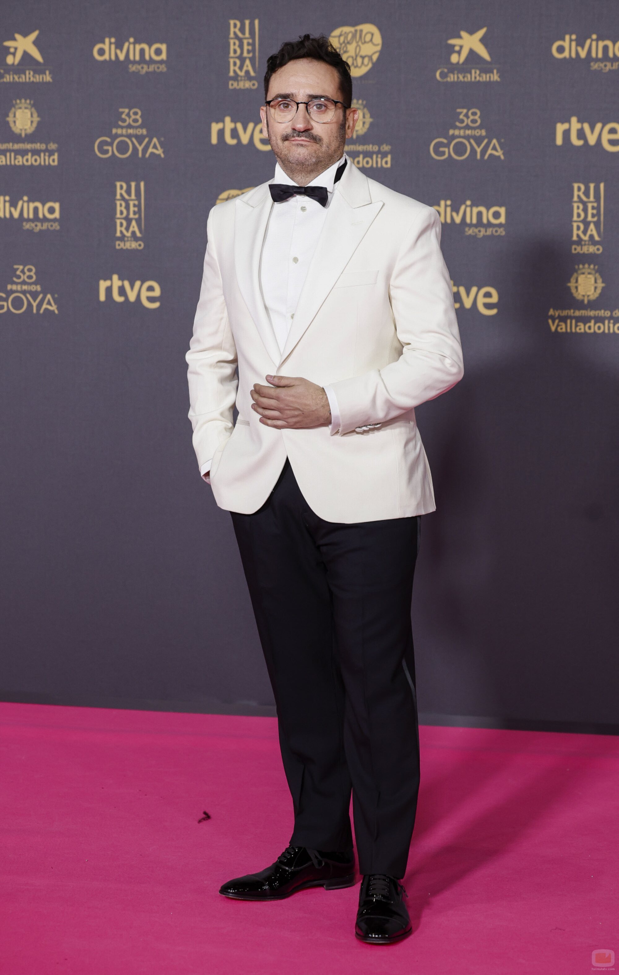 J. A. Bayona en la alfombra roja de los Premios Goya 2024