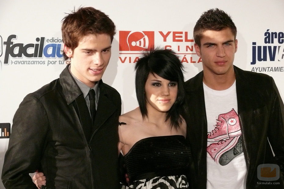Óscar Sinela, Angy Fernández y Maxi Iglesias