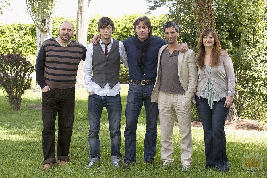 Elenco protagonista de 'La chica de ayer'