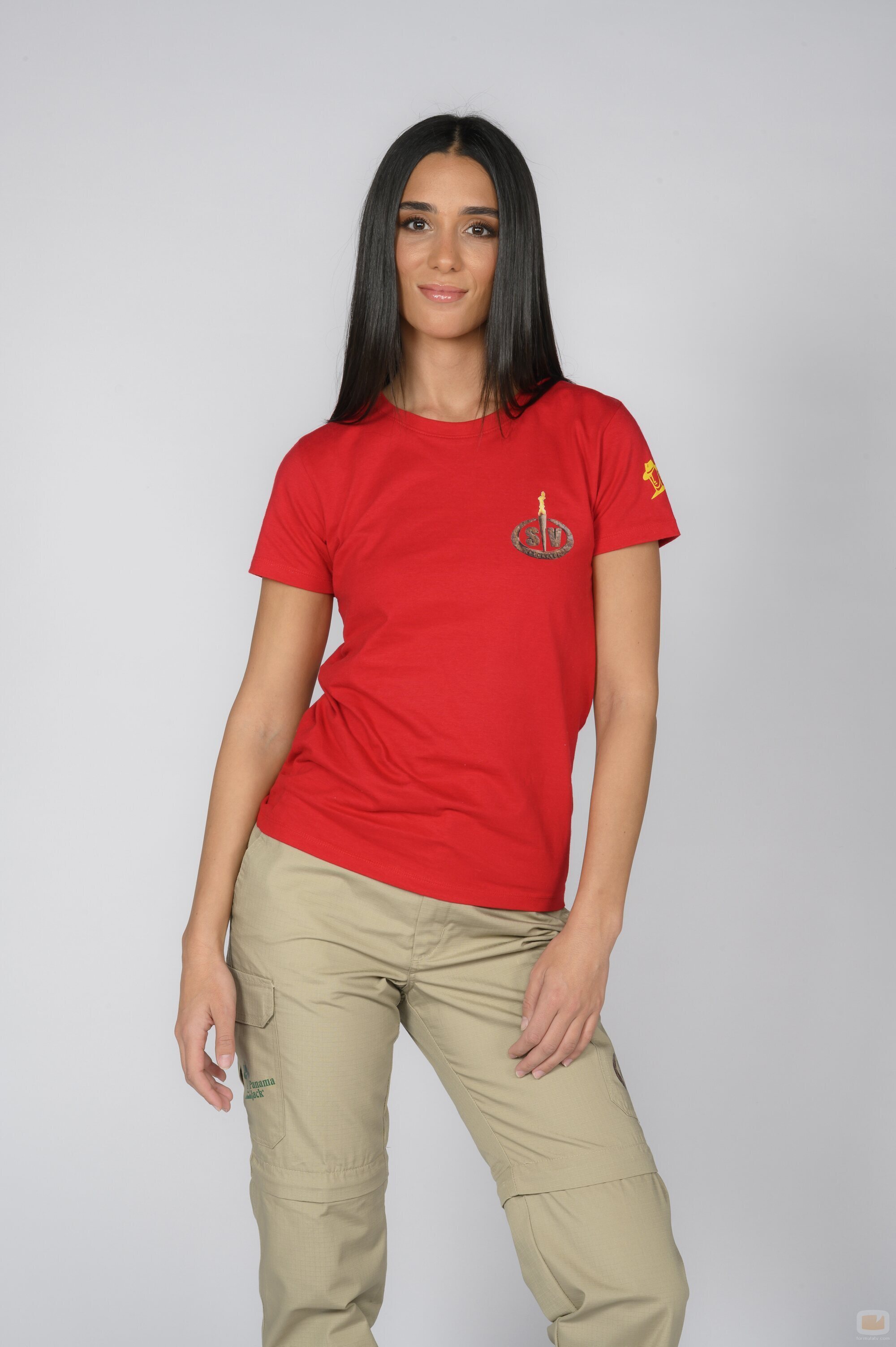 Posado de Claudia Martínez como concursante de 'Supervivientes 2024'