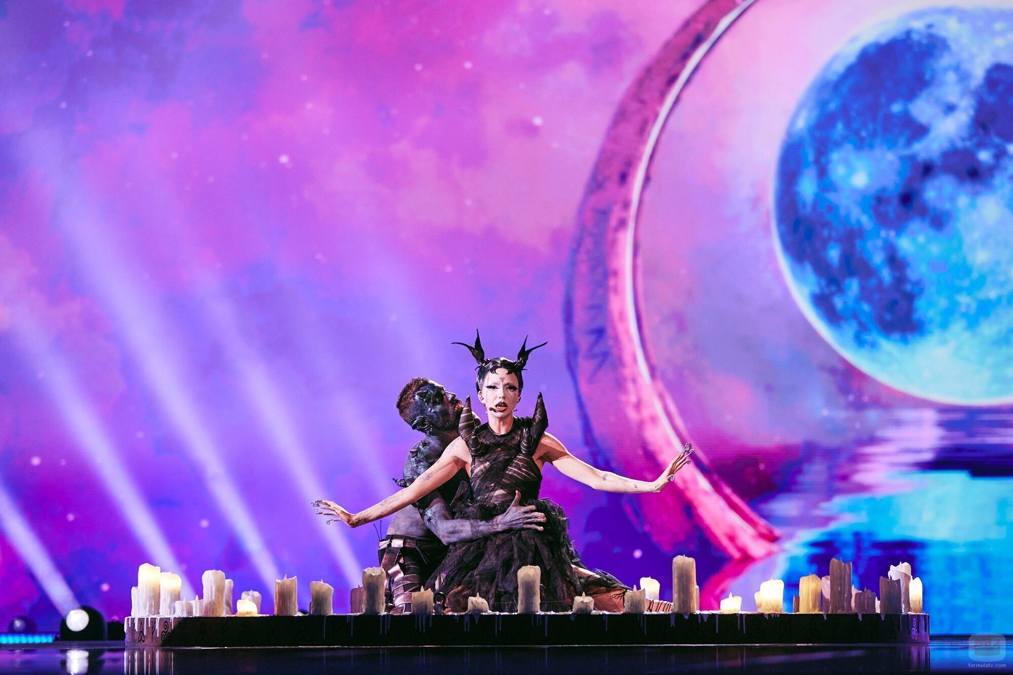Bambie Thug actúa como representante de Irlanda en la Semifinal 1 de Eurovisión 2024