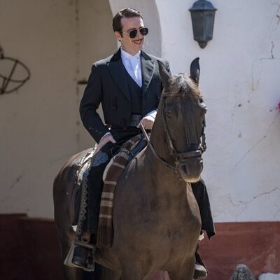 Víctor Clavijo es Rafael Pertierra de Medina en 'El Marqués'