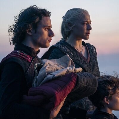 Jacaerys Velaryon, Rhaenyra Targaryen y Joffrey Velaryon en la segunda temporada de 'La Casa del Dragón'