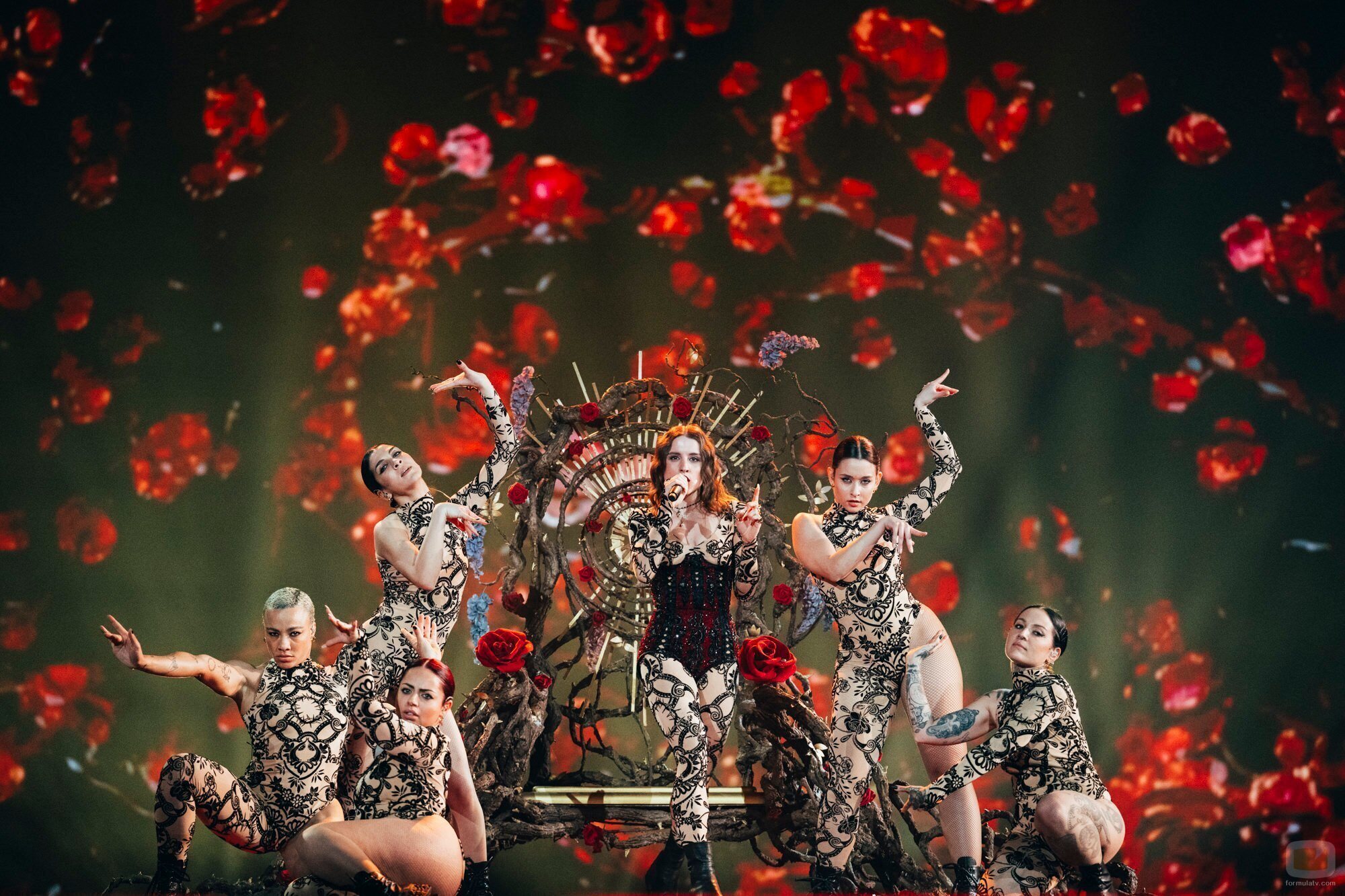 Angelina Mango (Italia) en la Semifinal 2 de Eurovisión 2024