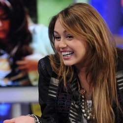 Miley Cyrus promociona "Hannah Montana" en 'El Hormiguero'