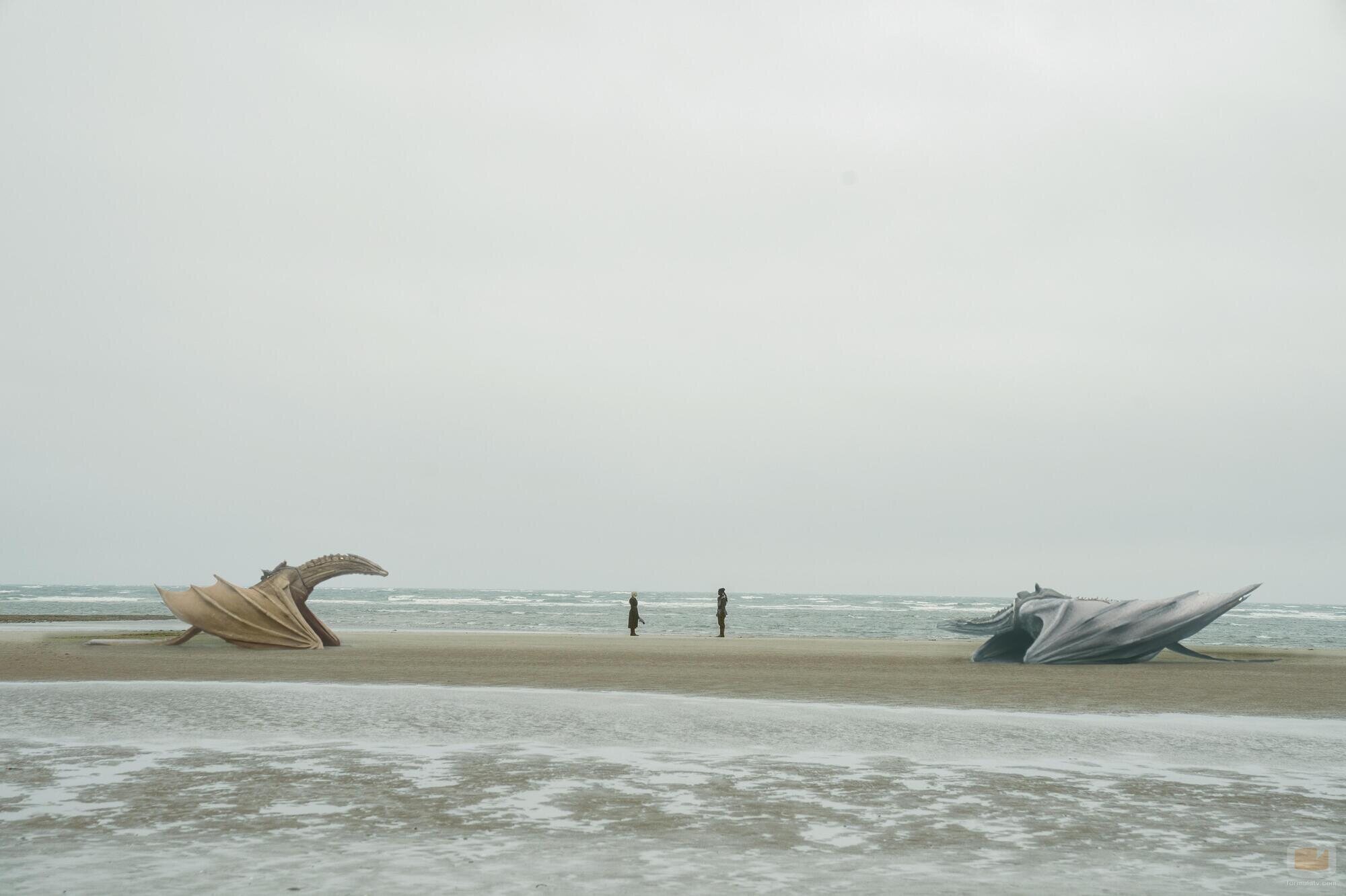 Emma D'Arcy y Clinton Liberty en 'La cosecha roja' de 'La Casa del Dragón'