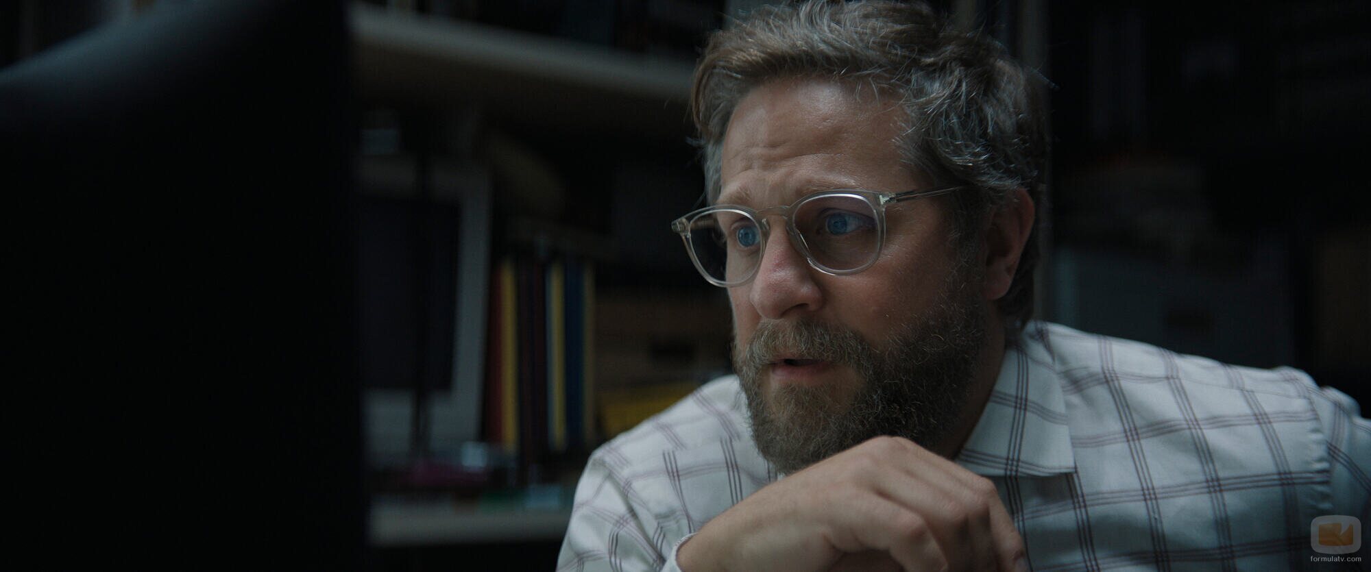 Joe Tippett en el 1x01 de 'Monarch: El legado de los monstruos'
