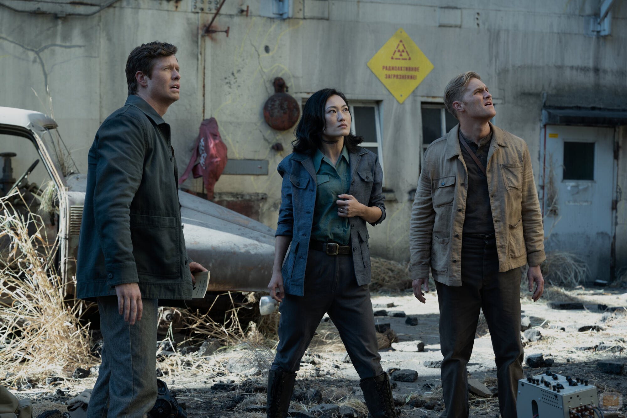 Escena de 1x01 de 'Monarch: El legado de los monstruos'