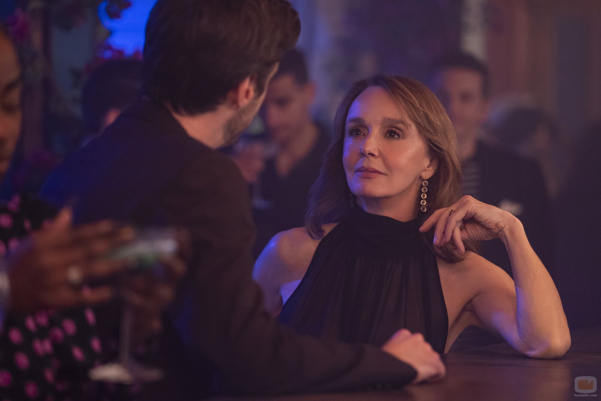 Philippine Leroy-Beaulieu en el 'Problemas de comunicación' de 'Emily in Paris'
