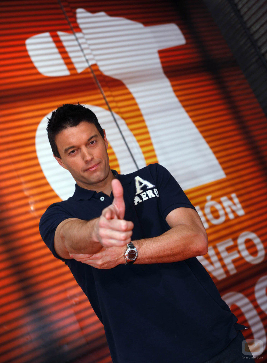 Néstor Serra