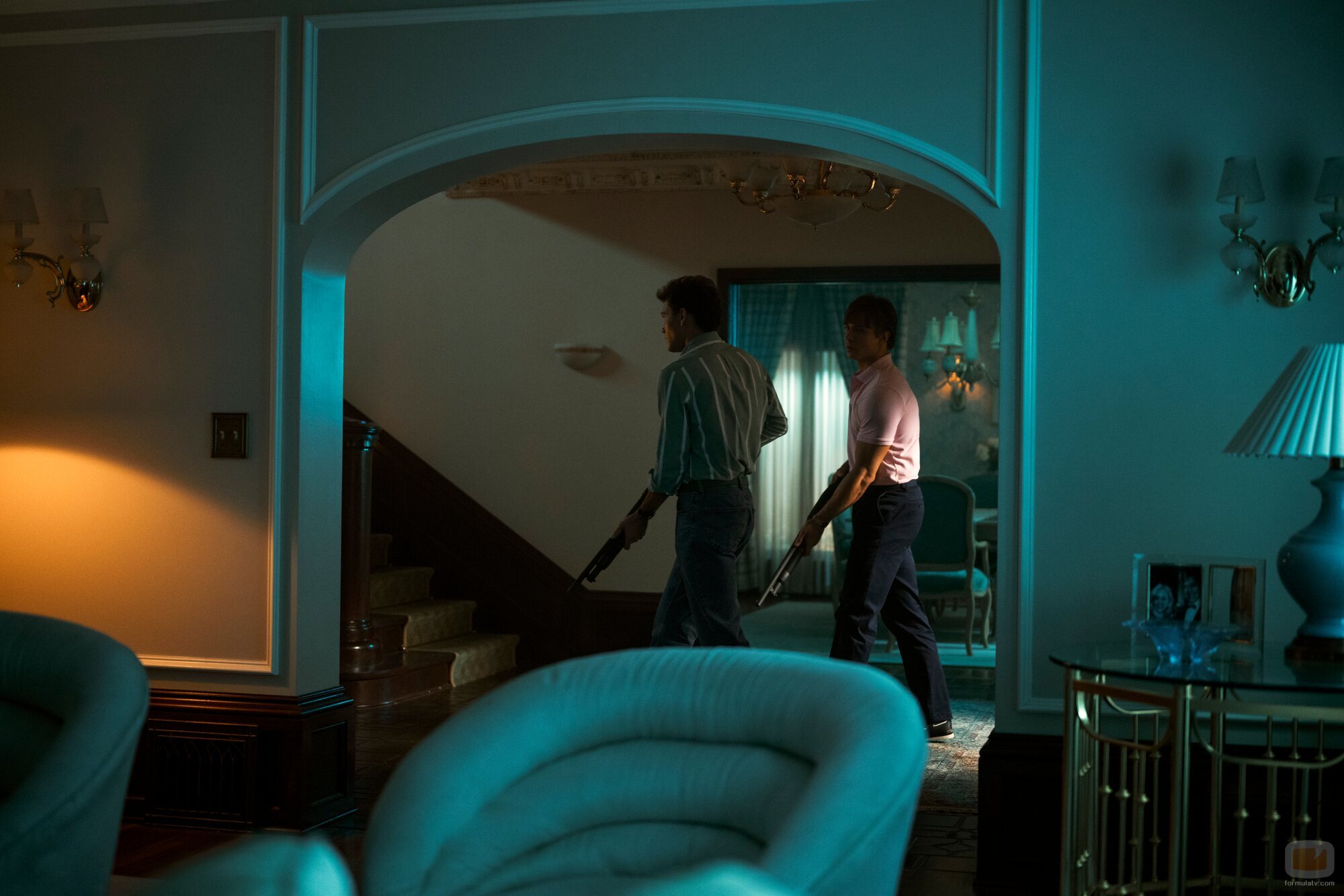 Cooper Koch y Nicholas Chavez en el 2x01 de 'Monster'