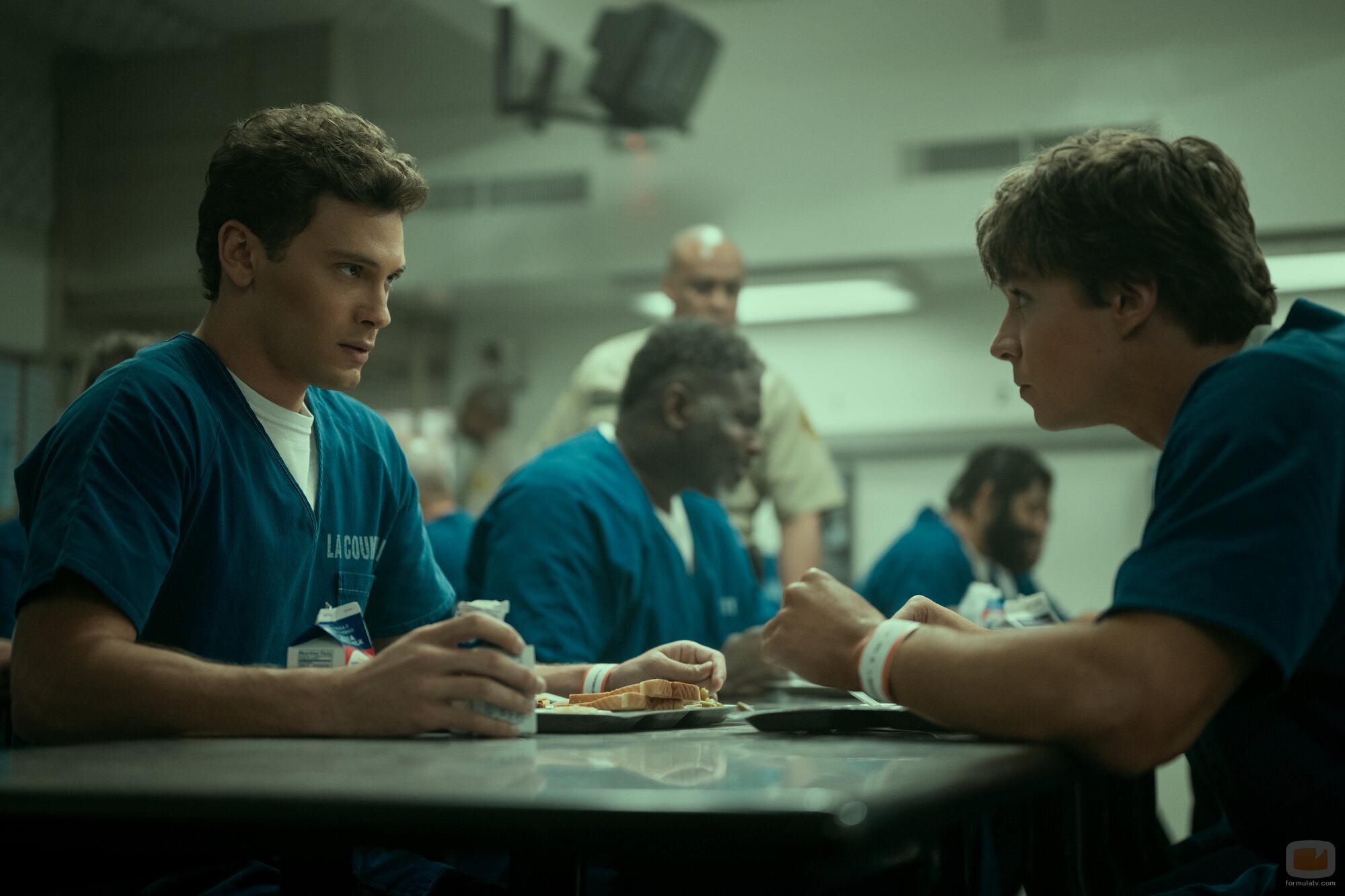 Cooper Koch y Nicholas Chavez en '¿Tienes una moneda?' de 'Monster'