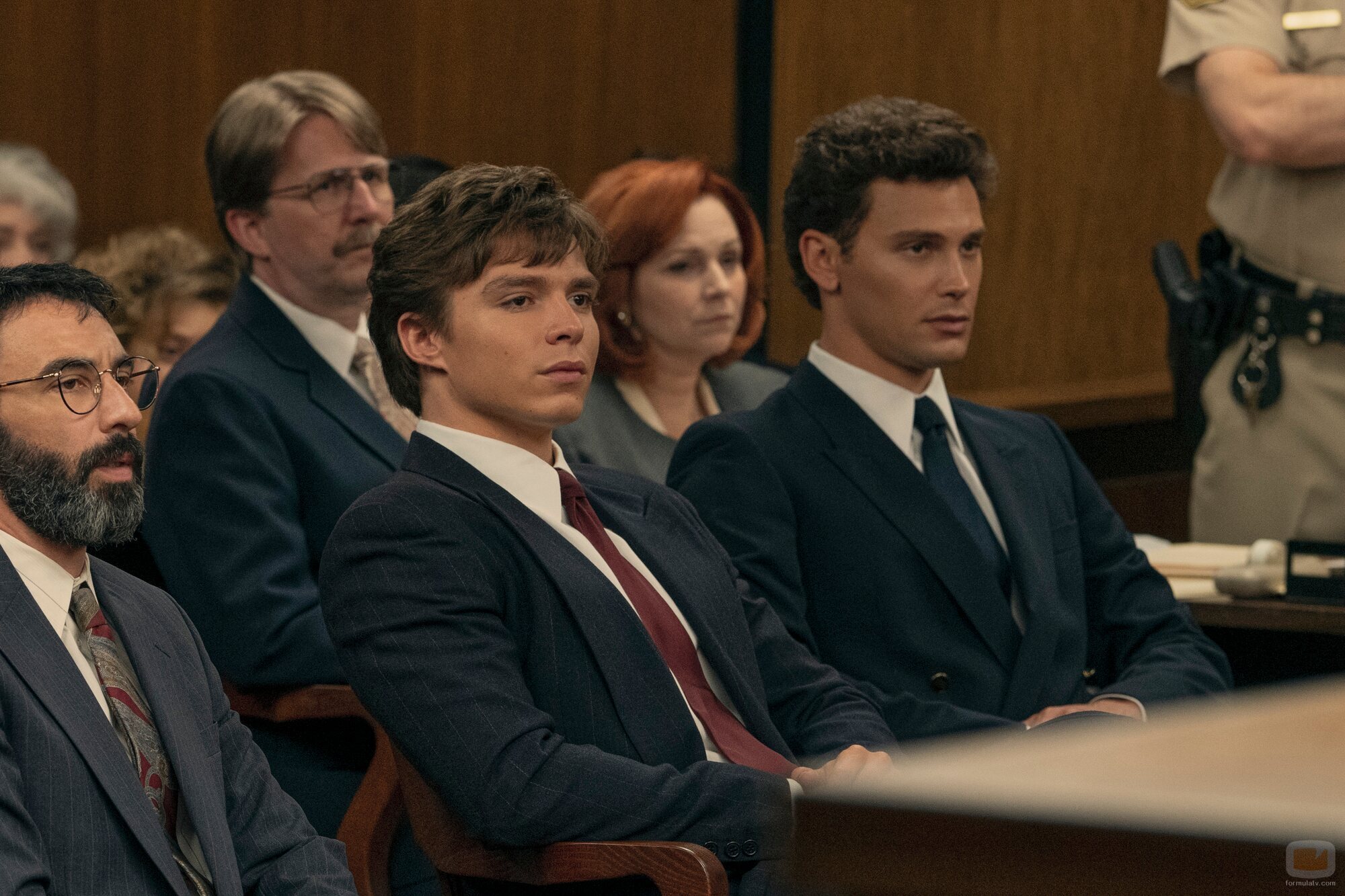 Cooper Koch y Nicholas Chavez en el 2x07 de 'Monster'