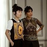 Zita Hanrot en 1x03 'La foto de familia' de 'La Maison'