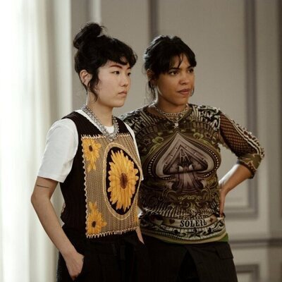 Zita Hanrot en 1x03 'La foto de familia' de 'La Maison'