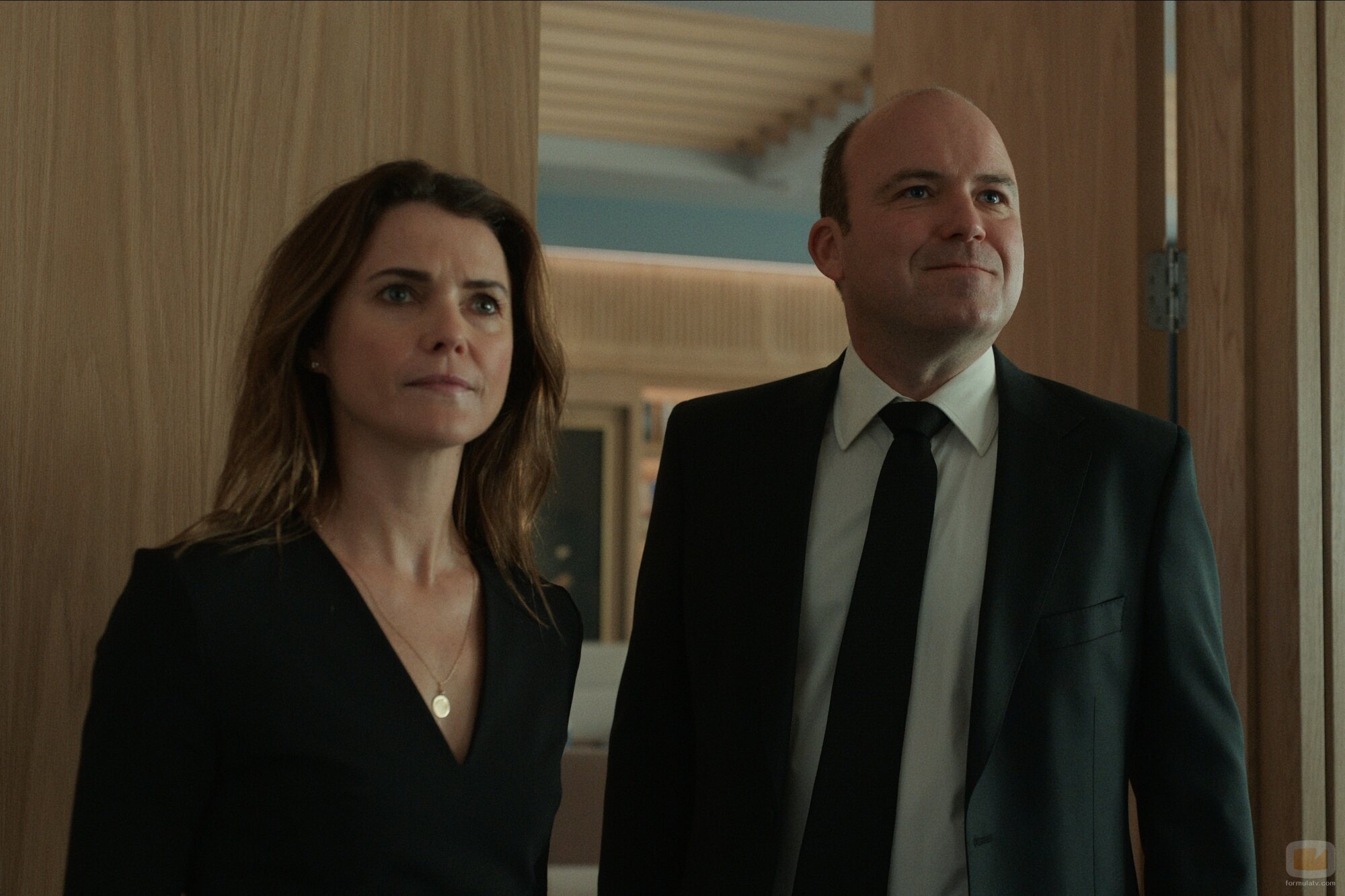 Keri Russell y Rory Kinnear en 'San Pablo' de 'The Diplomat'