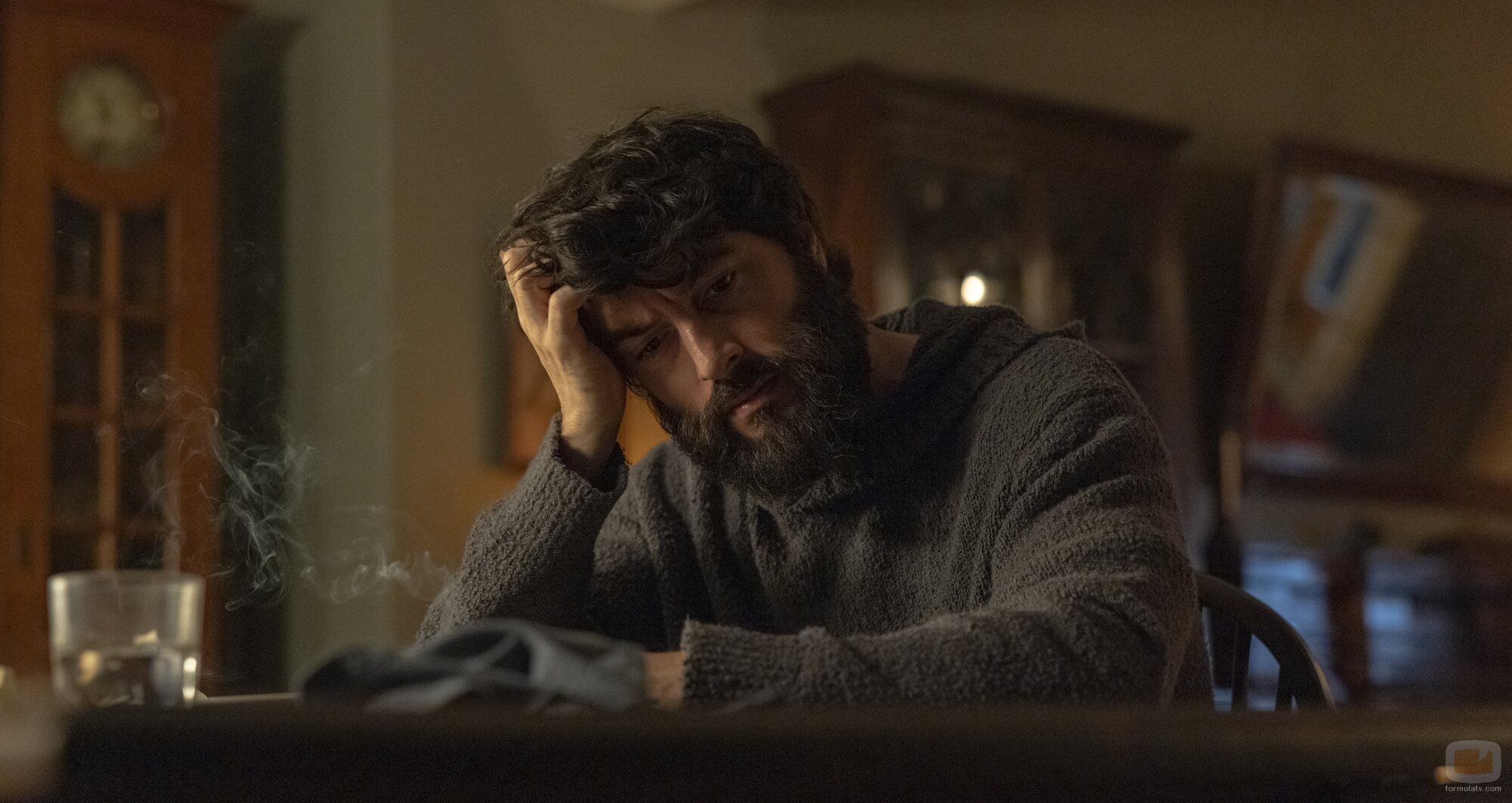 Javier Rey en 'No salgas de casa' de 'La última noche en Tremor'