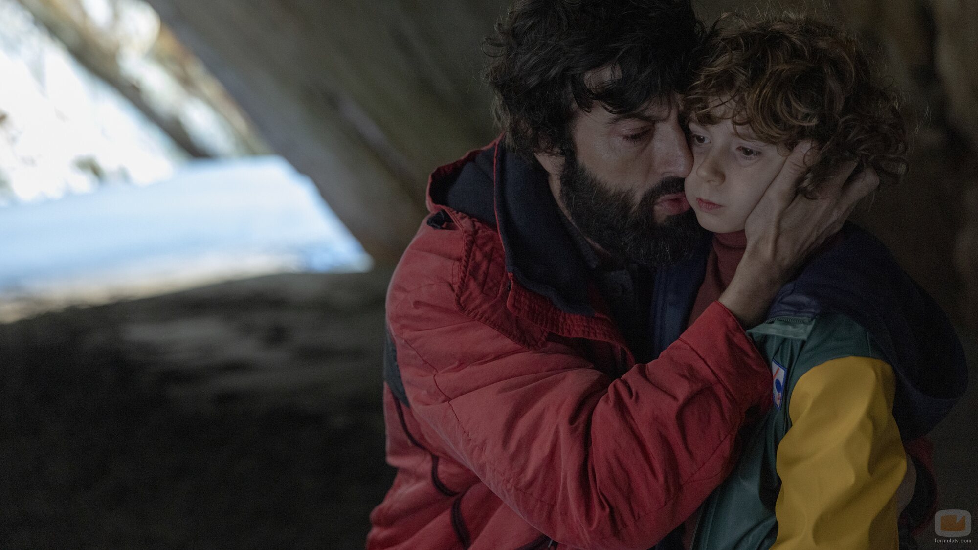 Javier Rey en el 1x03 de 'La última noche en Tremor'