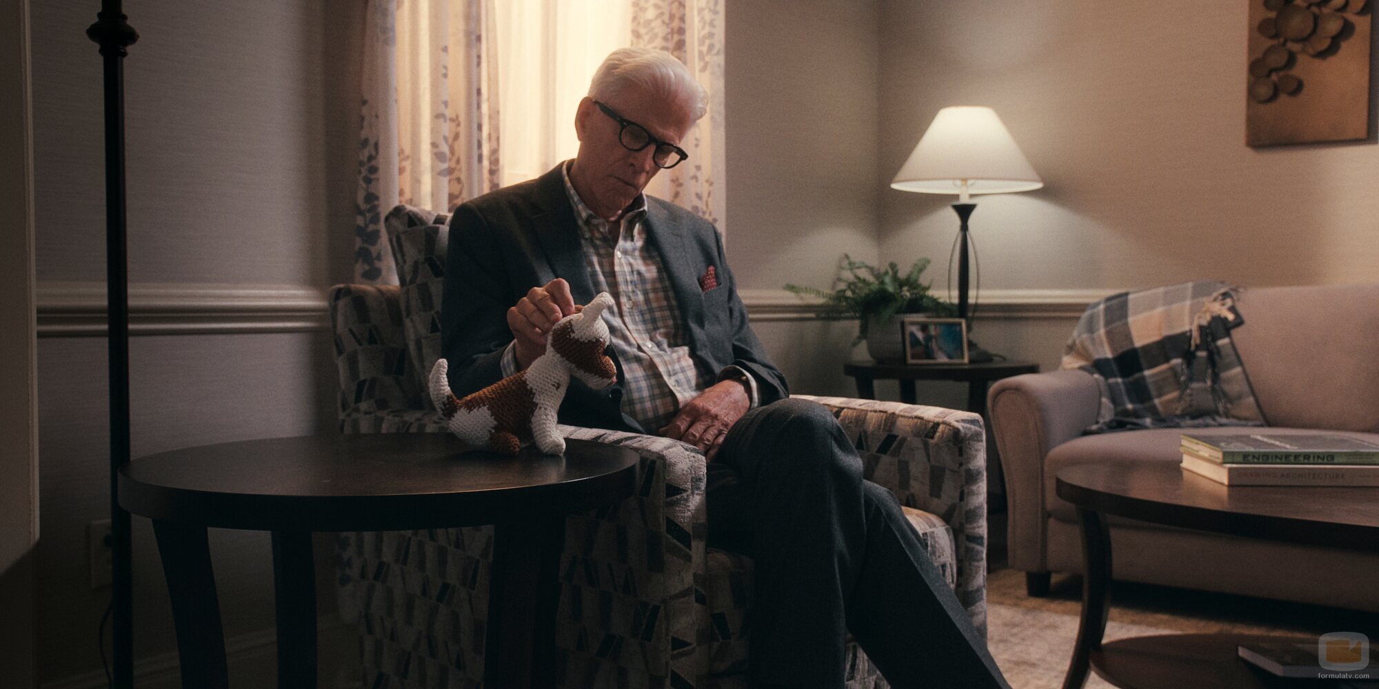 Ted Danson en 'El hombre que sabía demasiado sobre puentes' de 'A Man on the Inside'