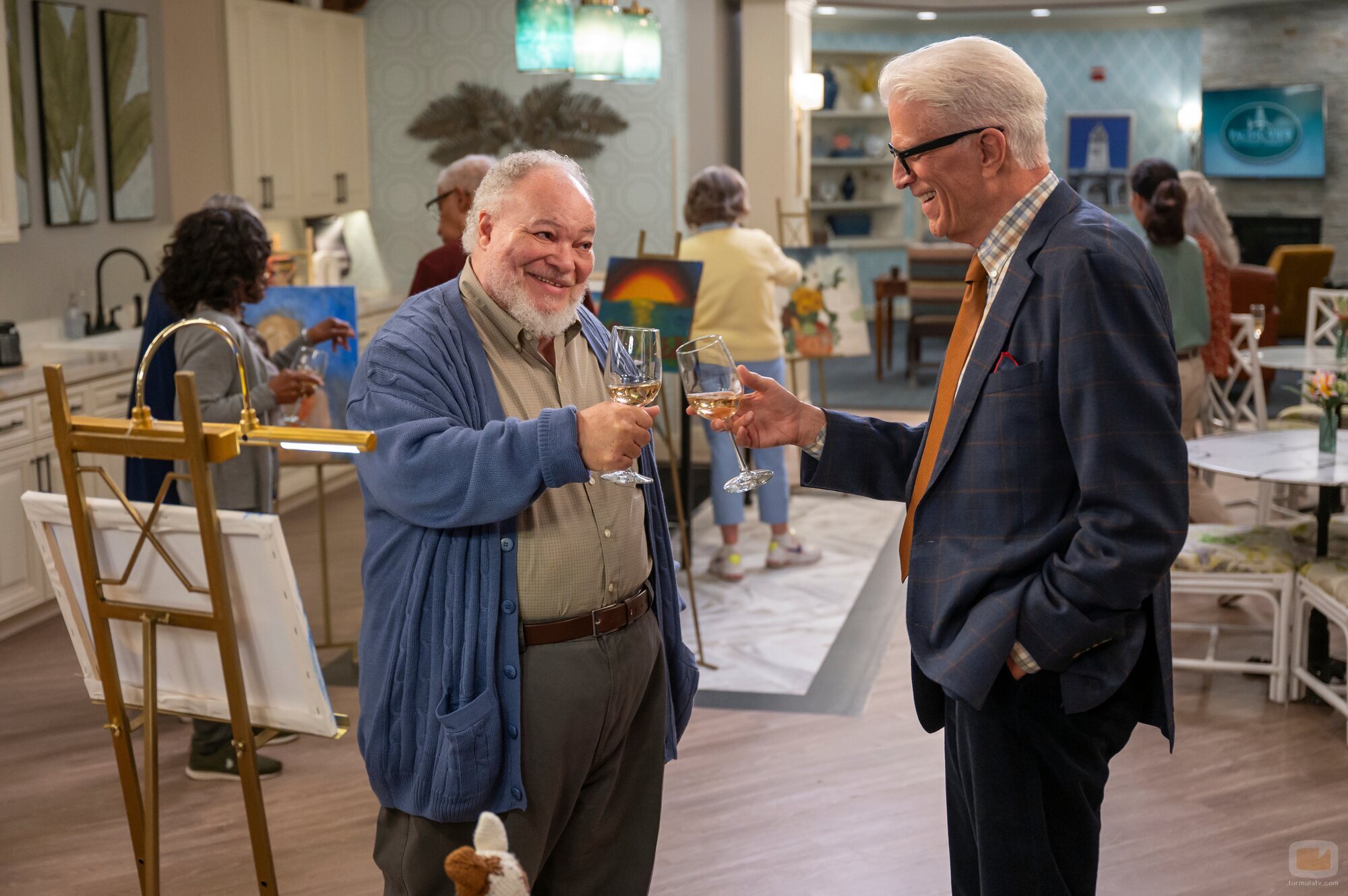 Ted Danson en 'El curioso incidente del perro en la clase de pintura' de 'Un hombre infiltrado'