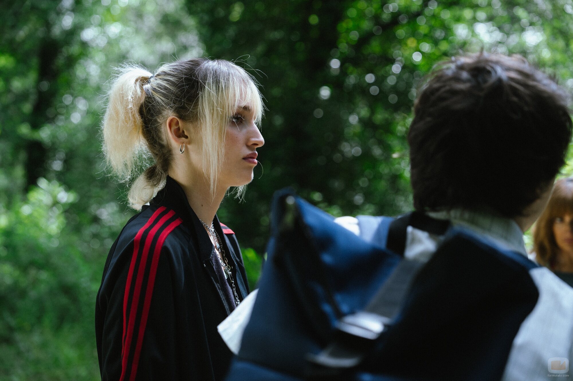 Aitana Batres en el 1x02 de 'Mamen Mayo'