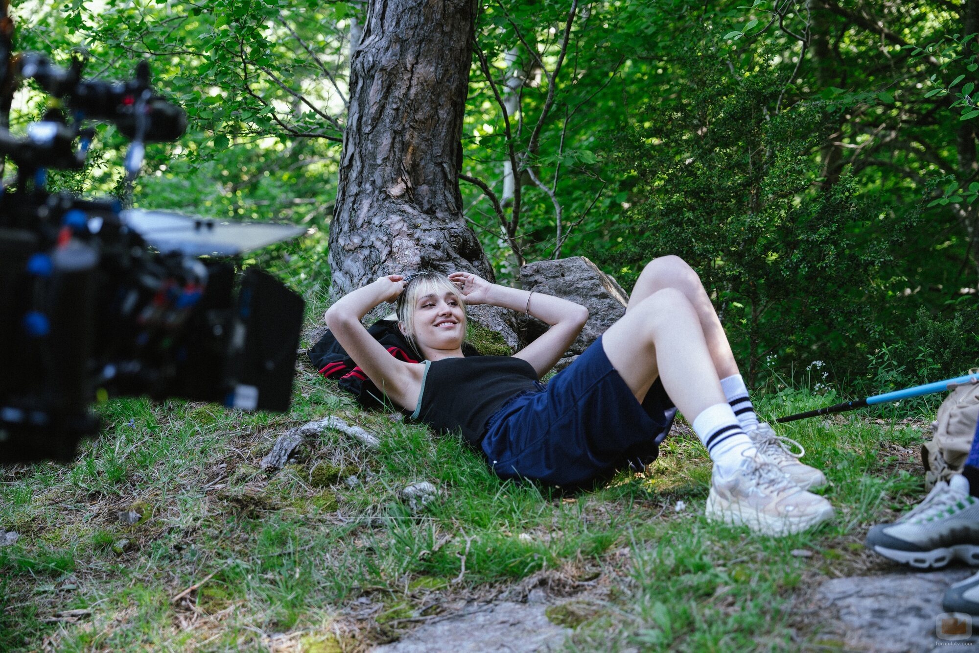 Aitana Batres en Capítulo 2 titulado 'Una cabaña en el bosque' de 'Mamen Mayo'