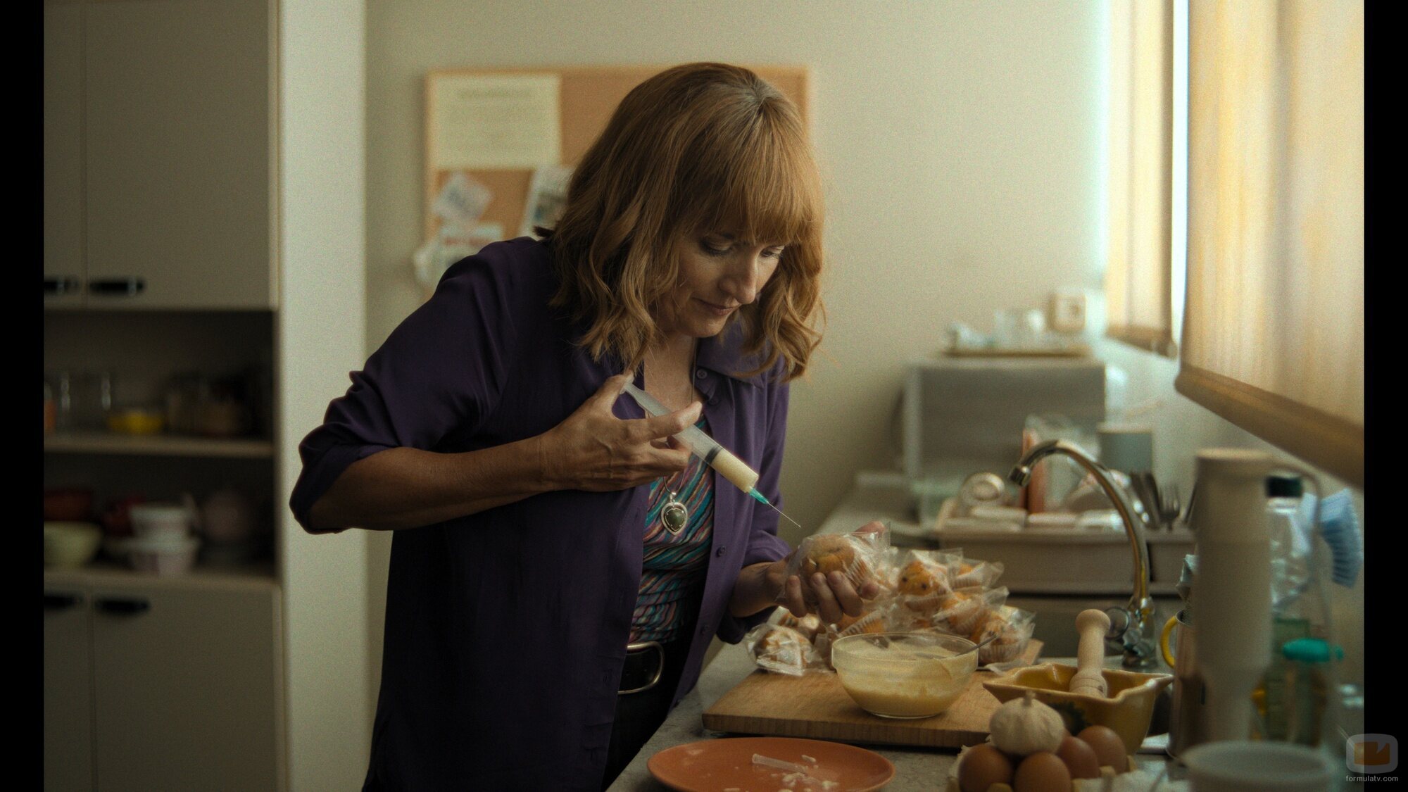 Silvia Abril en Capítulo 2 titulado 'Una cabaña en el bosque' de 'Mamen Mayo'