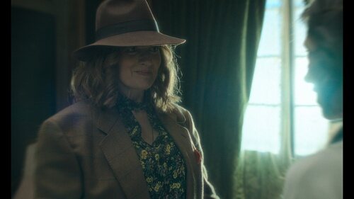 Escena de Silvia Abril en la temporada 1 y el capítulo 03 de 'Mamen Mayo'