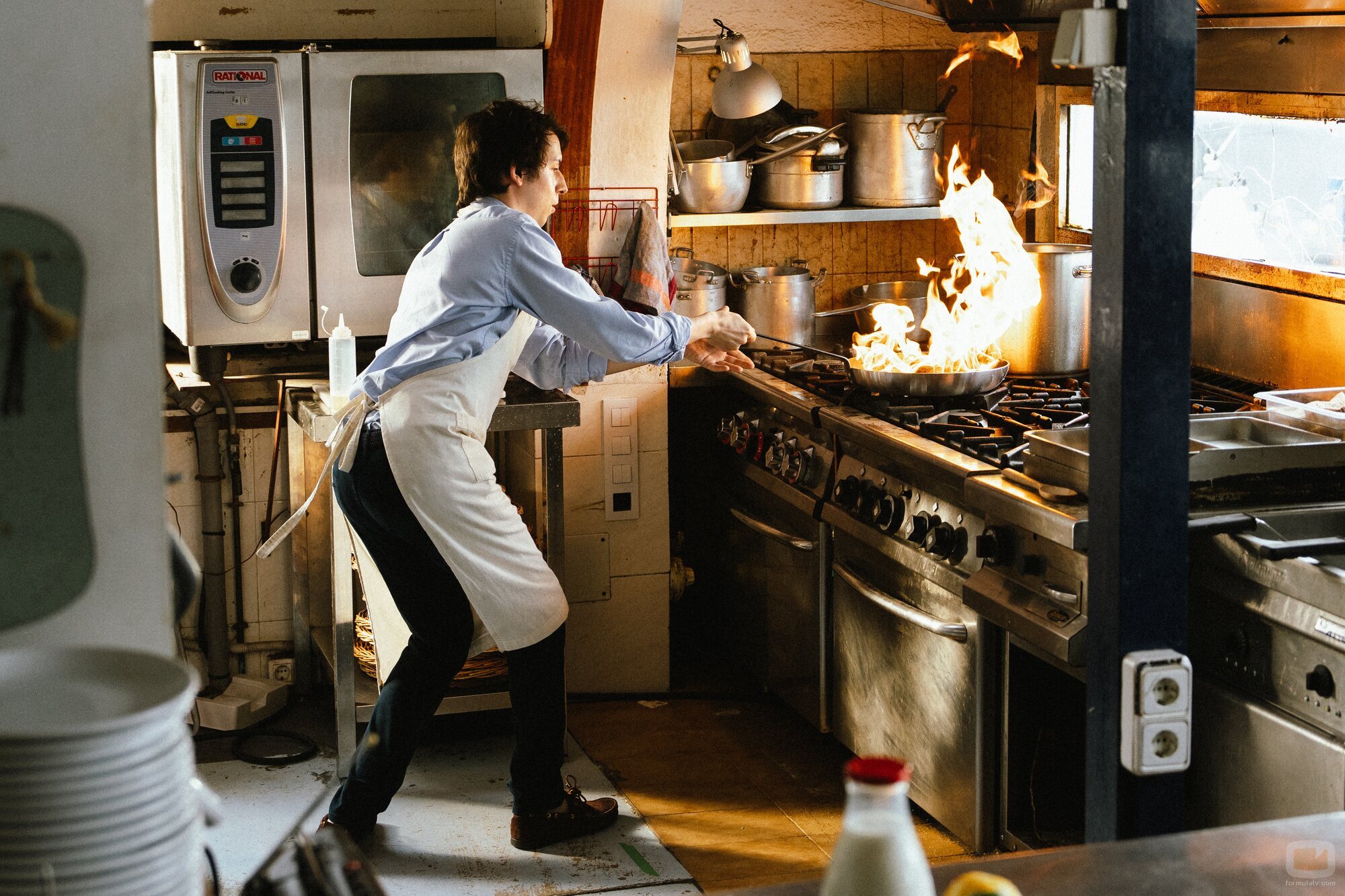 Imagen de Pablo Capuz en 1x04 titulado 'Un restaurante frente al mar' de 'Mamen Mayo'