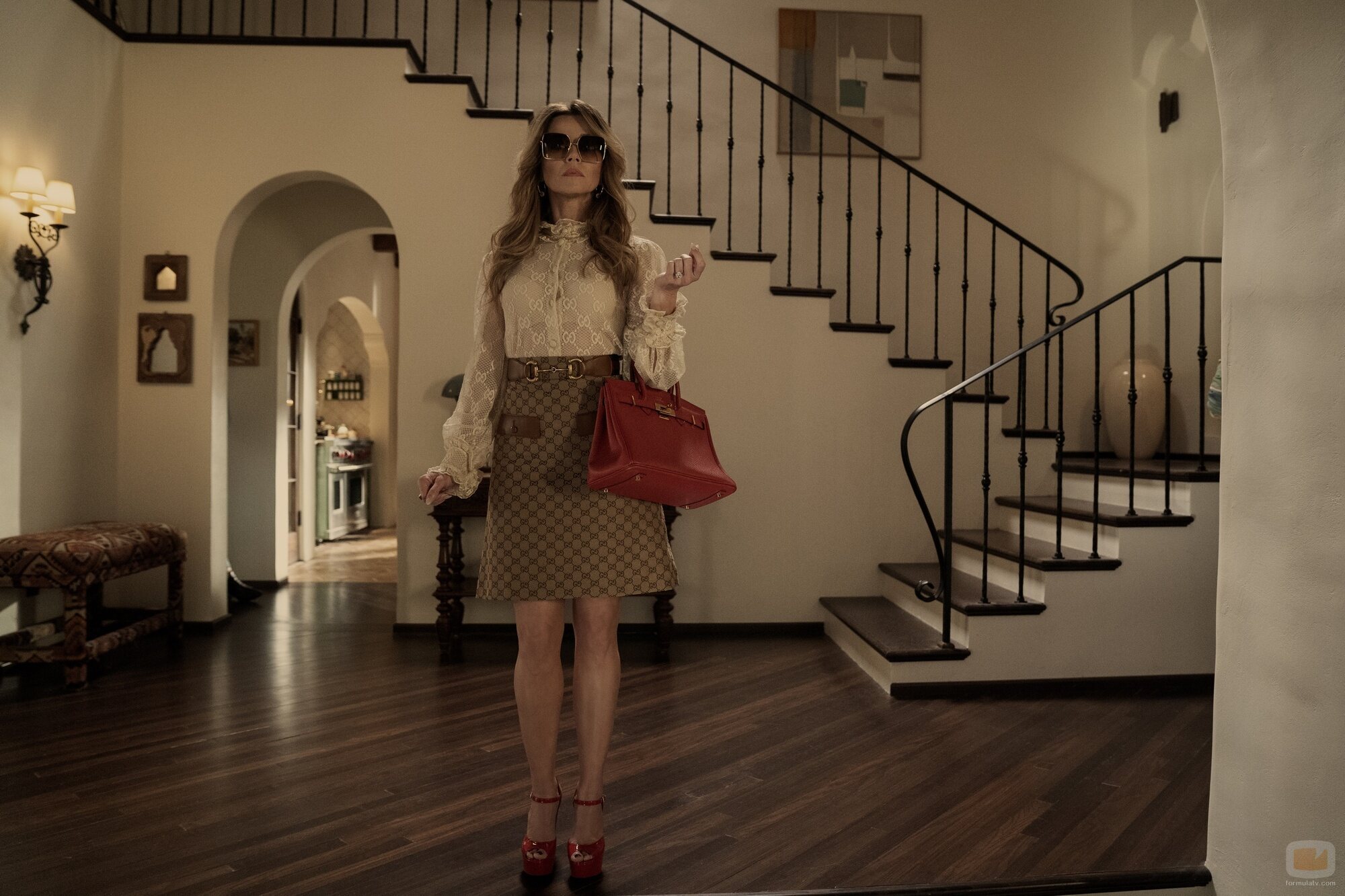 Linda Cardellini en 'Pilot' de 'Fachadas'