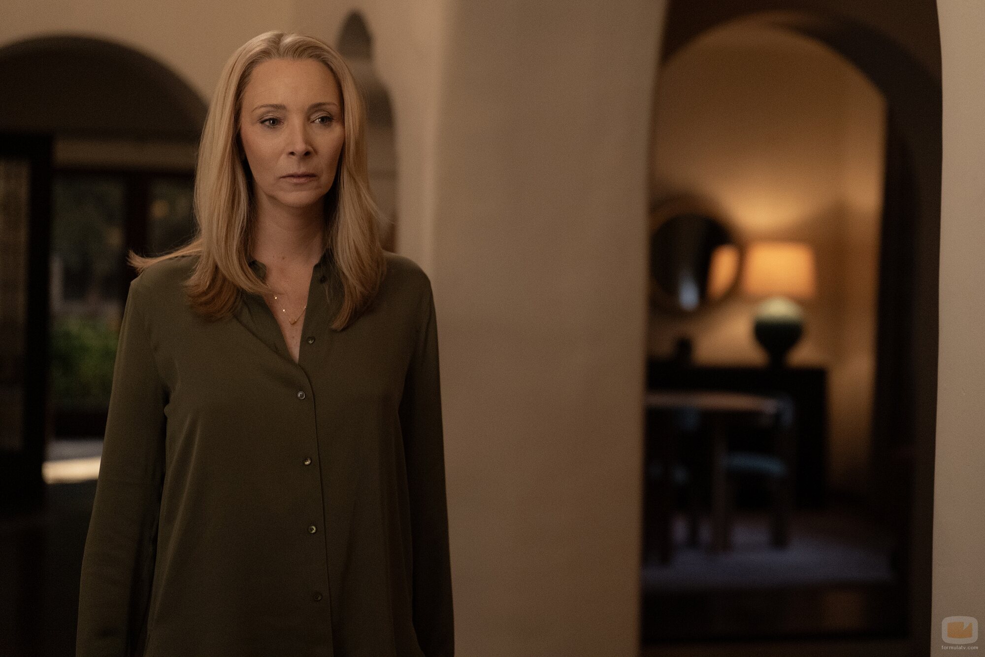 Lisa Kudrow en Capítulo 3 titulado 'Cartas de intenciones' de 'Fachadas'