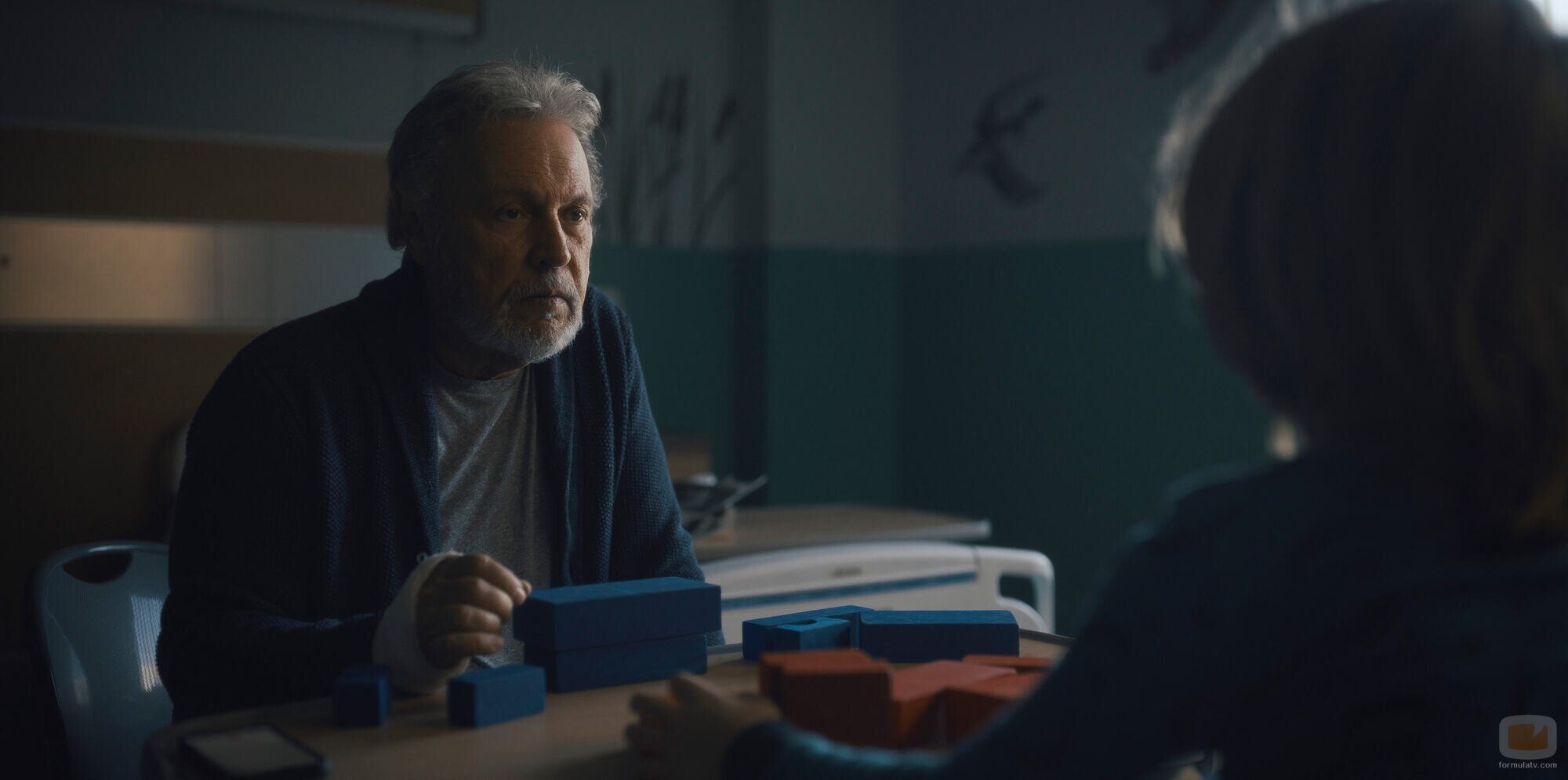 Billy Crystal en Capítulo 2 titulado 'El científico' de 'Before'