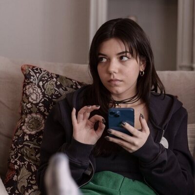 Paula Gallego en Capítulo 2 titulado 'Bollera fijo' de 'Machos Alfa'