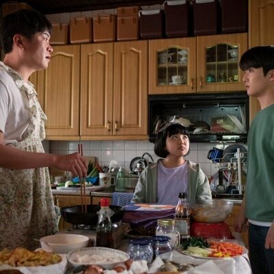 Minyeong Choi en el 1x05 de 'XO, Kitty'