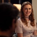 Jocelyn Shelfo en el 2x06 de 'Besos, Kitty'