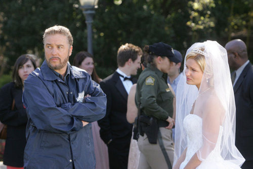 William Petersen con una novia