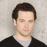 Matthew Rhys es Kevin Walker en 'Cinco hermanos'