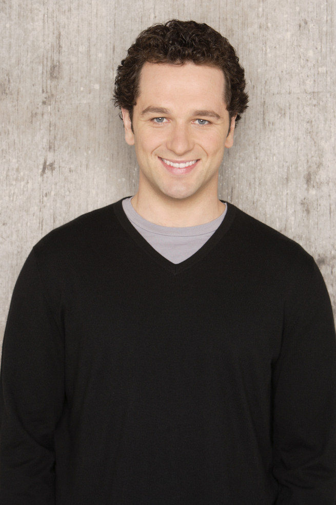 Matthew Rhys en 'Cinco hermanos', la serie de ABC