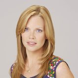 Sarah Jane Morris es Julia Walker en la serie 'Cinco Hermanos'