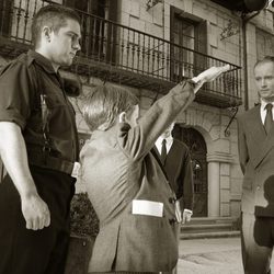 'El internado' recuerda el pasado nazi de sus protagonistas