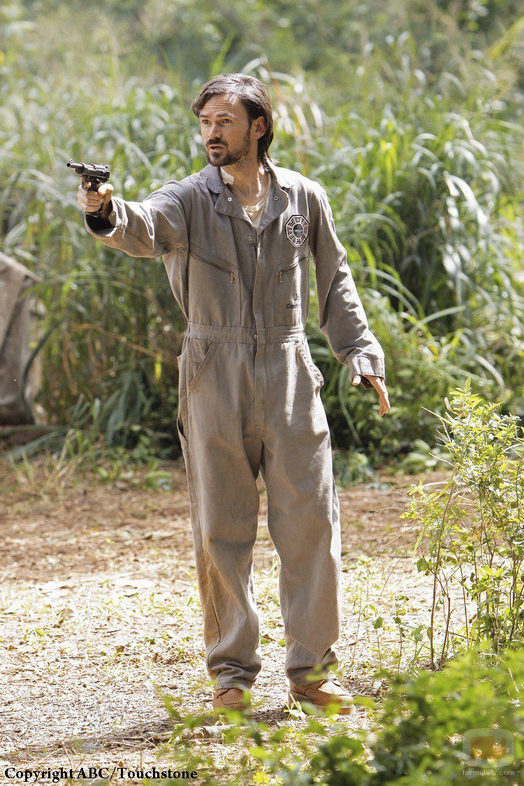 Jeremy Davies en 'Lost' vestido de Dharma en 'Perdidos'