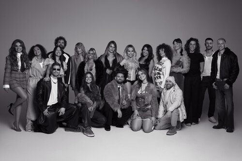 Posado grupal de los participantes del Benidorm Fest 2025