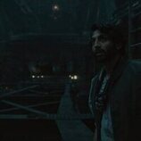 Avi Nash en 2x09 'El salvoconducto' de 'Silo'