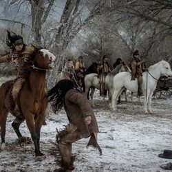 Derek Hinkey en 1x01 titulado 'Episodio 1' de 'Érase una vez el Oeste'