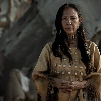 Irene Bedard en 1x05 'Episodio 5' de 'Érase una vez el Oeste'