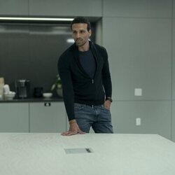 2x01 'Rastreo de llamadas' de 'El agente nocturno'